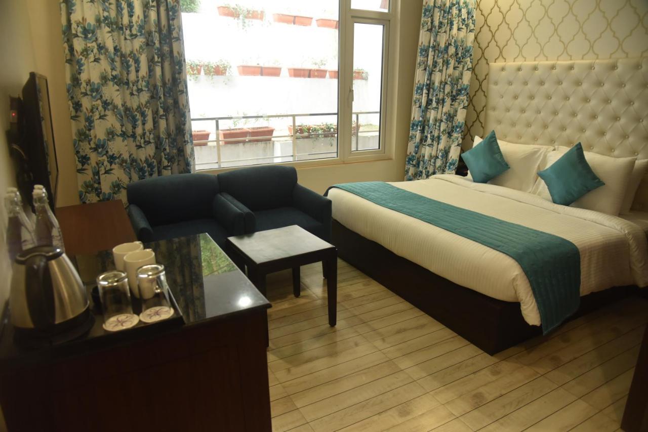 ดิ ออร์คิด ชิมลา Hotel ภายนอก รูปภาพ