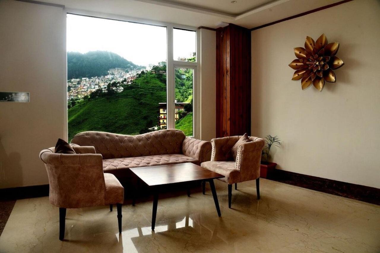 ดิ ออร์คิด ชิมลา Hotel ภายนอก รูปภาพ